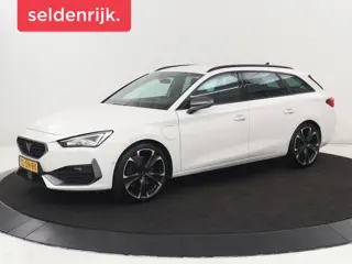 CUPRA Leon 1.4 eHybrid VZ | SOH 90,7% | 245pk |  Stoelverwarming | Adaptive cruise | Camera | Carpla