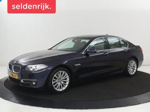 BMW 5-serie 520i Luxury Edition | Origineel NL |  Comfortstoelen | Leder | Trekhaak | Stoelverwarmin