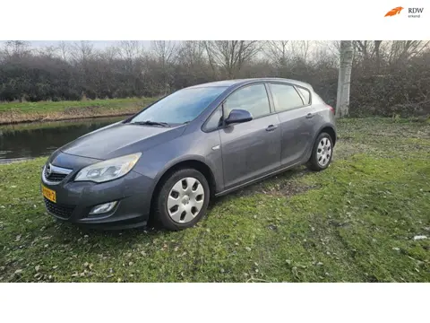 Opel Astra 1.4 Turbo Edition