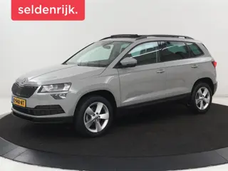 Skoda Karoq 1.5 TSI Business Edition | Panoramadak |  Stoelverwarming | Carplay | Navigatie | Parkee