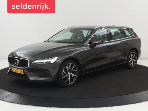Volvo V60 2.0 T6 Twin Engine AWD Momentum Pro | SOH 88% |  Stoelverwarming | Adaptive cruise | Carpl