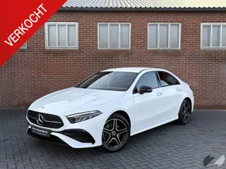 Mercedes-Benz A-klasse 250 e AMG Line