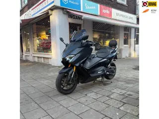Yamaha Scooter TMAX DX ABS