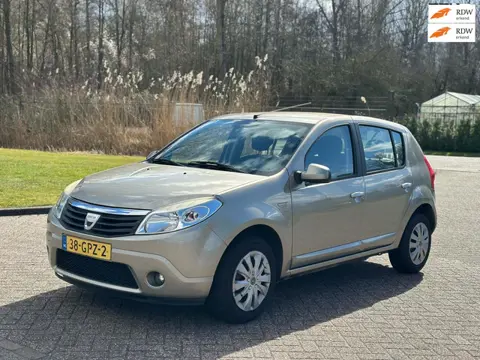 Dacia Sandero 1.4 Lauréate AIRCO TREKHAAK ELEKTRISCHE RAMEN