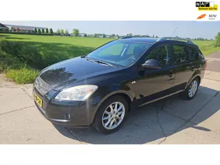 Kia Cee'd Sporty Wagon 1.6 All Stars/ airco/ bj 2008