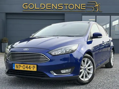 Ford Focus 1.0 Titanium 2e Eigenaar,Dealer Onderhouden,Navi,Pdc V+A,125pk,Clima,Cruise,6 Bak,Lm velg