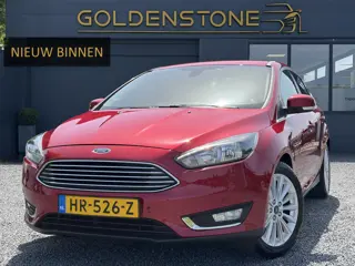 Ford Focus 1.5 Titanium Edition Dealer Onderhouden,Navi,Trekhaak,150pk,N.A.P,6 Bak,Clima,Cruise,Keyl