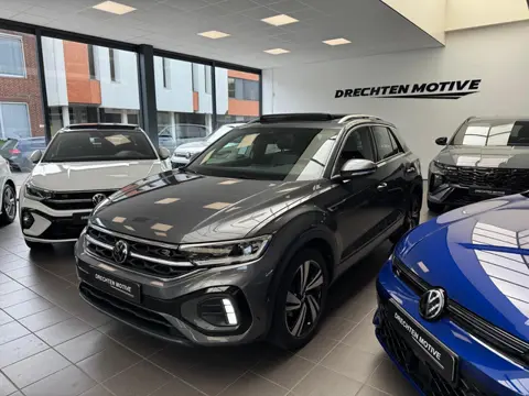 Volkswagen T-Roc 1.5 TSI R-line / pano / camera / Keyless /