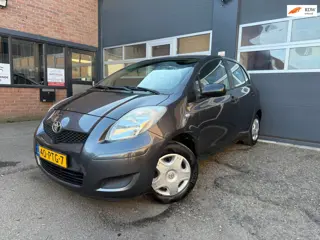 Toyota Yaris 1.0 VVTi Acces
