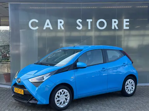 Toyota Aygo 1.0 VVT-i x-play limited Carplay Camera