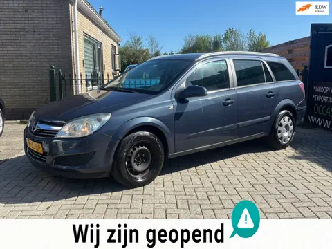 Opel Astra Wagon 1.7 CDTi Business | zo ingeruild zo weer weg lange apk trekhaak ijskoude airco !
