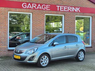 Opel Corsa 1.4-16V BlitZ 101PK 5drs clima, cruise, pdc, navi, bluetooth, lmv, elektr.ramen
