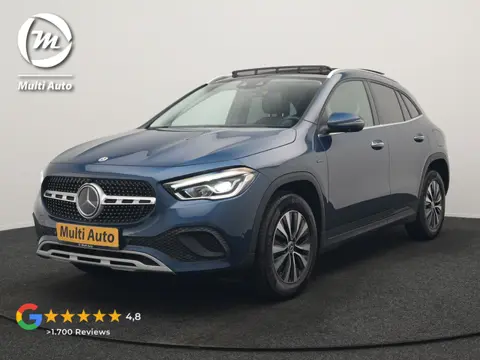 Mercedes-Benz GLA 250 e Style PHEV 218pk Dealer O.H. | Panodak | Adaptive Cruise | 360 Camera | Spor