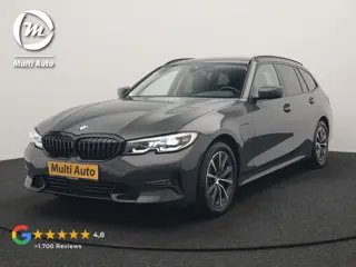 BMW 3 Serie Touring 330e Sport Line PHEV 293pk Dealer O.H. DRAVITGRAU | Trekhaak Af Fabriek | Adapti