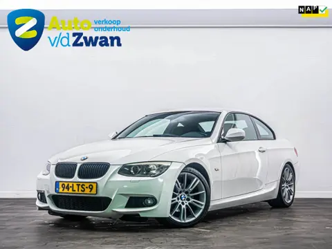 BMW 3-serie Coupé 320i e92 Coupé M-Sport Xenon/18"/Cruise NL!