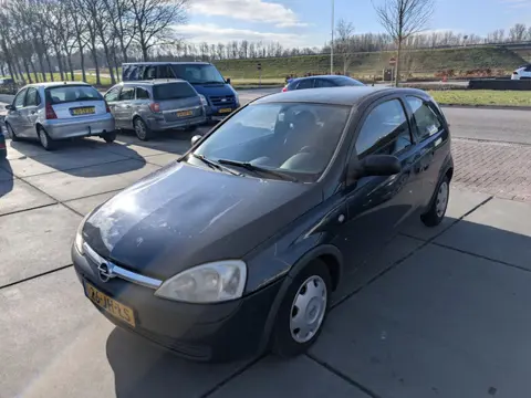 Opel Corsa 1.2-16V - APK t/m 8-7-26 !!!!