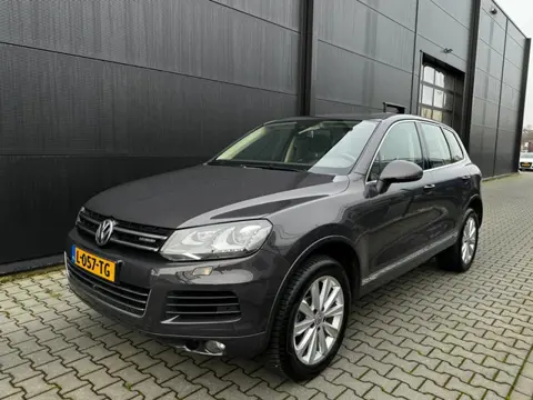 Volkswagen Touareg 3.0 TSI Hybrid | Pano | Trekhaak | Luchtvering | Ventilatie | Memory | Stoelvw. v