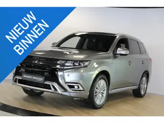 Mitsubishi Outlander 2.4 PHEV Instyle | Trekhaak | Schuif- kanteldak | Leer