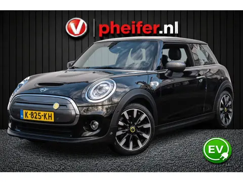 MINI Mini Electric Yours 33 kWh SOH 96% Panoramadak/ Harman-Kardon/ Navigatie/ Camera/ Leer/ Full le