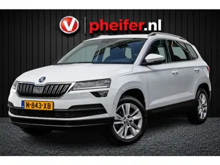 Škoda Karoq 1.0 TSI Business Edition Plus Trekhaak/ Camera/ Navigatie/ Carplay/ Climate control/ Ele