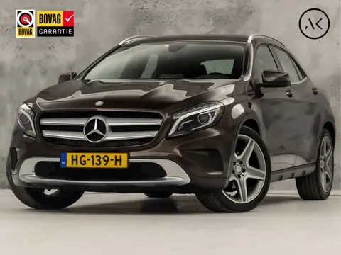Mercedes-Benz GLA 180 Sport Automaat (NAVIGATIE, LEDER, XENON, KUIPSTOELEN, PARKEERSENSOREN, CRUISE,
