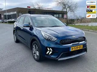 Kia Niro 1.6 GDi Hybrid DynamicLine, Trekhaak, Acc, Cam, Navi, Pdc, Carplay, Lmv, Half leder, Geen i