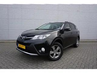 Toyota RAV4 2.0 Dynamic 4WD AUTOMAAT / Airco / Navi / Cruise / Elektr. ramen / Trekhaak / NAP
