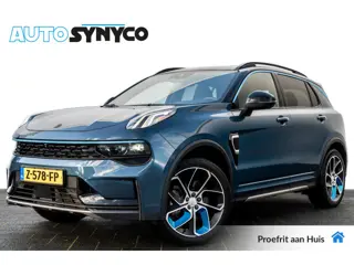 Lynk & Co 01 1.5 Plug-in Hybrid 262 Pk I Zwarte hemel I Panoramadak I 75 km Elektrisch I 360 Camera 