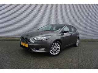 Ford Focus 1.0 Titanium Edition 1e Eigenaar / Climate / Navi / Cruise / Parkeers. / Camera / Lm velg