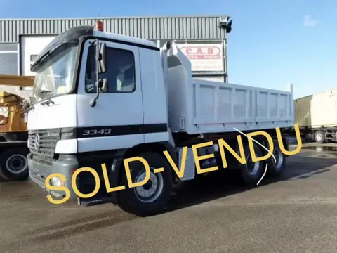 Mercedes-Benz Actros 3343 6x4 - Telligent with 3 pedals - SOLD/VENDU