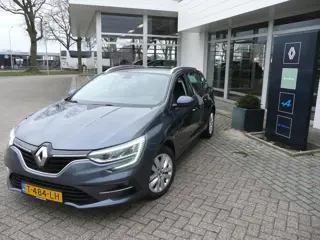 Renault Mégane Estate 1.3 TCe 140 PARK ASSIST V + A/ NAVIGATIE AF FABRIEK EN DRAADLOZE APPLE CAR PLA