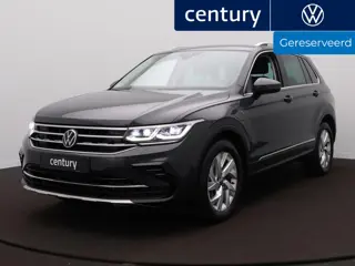 Volkswagen Tiguan 1.4 TSI eHybrid Elegance Automaat - LED - Trekhaak - Navigatie - Stoelverwarming -
