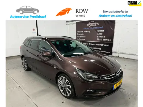 Opel Astra Sports Tourer 1.4 Innovation HALF-LEDER / CARPLAY