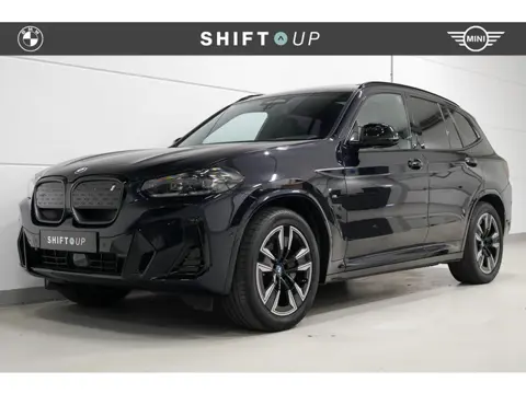 BMW iX3 Executive 80 kWh M-Sport | Panoramadak | Elektr. Trekhaak | Driving Assistant Professional