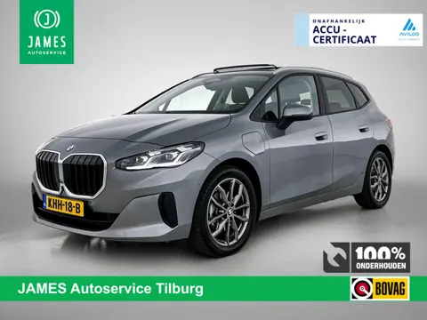 BMW 2-serie Active Tourer Plug-In Hybrid 225e xDrive PANORAMADAK | MEM. STOEL | 360° CAMERA | HEAD-U
