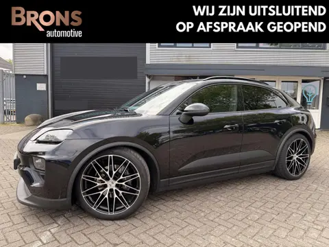 Porsche Macan 100 kWh Spyder 22 inc l luchtvering l Pano l Matrix Led