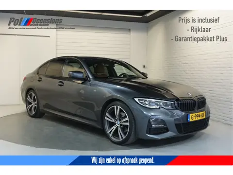 BMW 3-serie 320i M-Pakket | Carplay | 19 inch | Dealeronderhouden | NAP