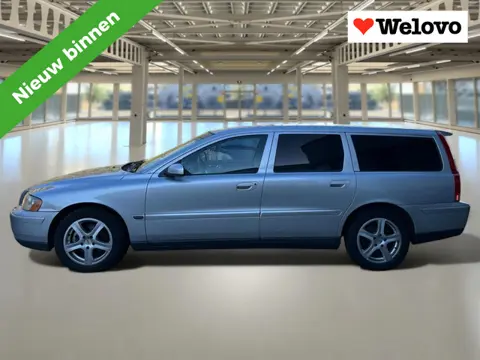 Volvo V70 2.4 Edition II Dealer onderhoud, trekhaak, leder interieur...