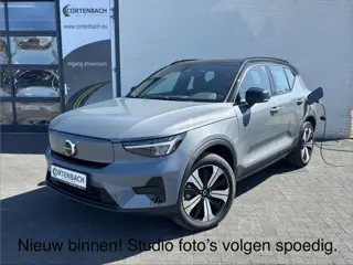 Volvo XC40 Recharge Twin Plus 78 kWh  | Zwenkbare trekhaak | Adaptieve cruise | Blis | Full LED |