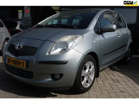 Toyota Yaris 1.3 VVTi Luna *Rijklaarprijs *Trekhaak *Climate Control