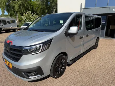 Renault TRAFIC EXCLUSIVE VAN CREW E6 L2H1 2.0L 170 PK DUBBELE CABINE / ALU VELGEN / AUTOMAAT / TREKH