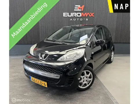Peugeot 107 1.0-12V Urban Move NAP - Airco - Zuinig