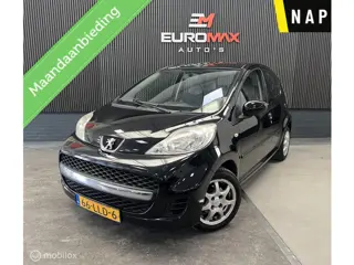 Peugeot 107 1.0-12V Urban Move NAP - Airco - Zuinig