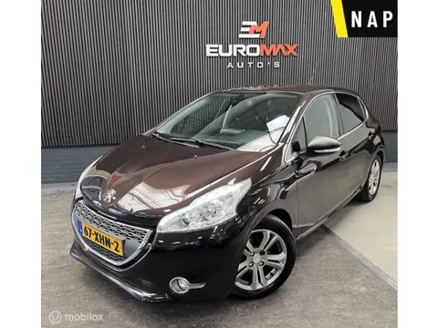 Peugeot 208 1.4 VTi Allure Nette Auto - NAP - Carplay