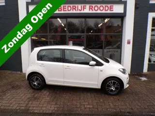 Volkswagen up! 1.0 move up! BlueMotion AIRCO,NAVI,NIEUWE APK !!! ""ZONDAG OPEN ""