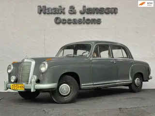 Mercedes-Benz 220 S Ponton Barnfind opknapper rollend