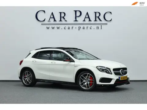 Mercedes-Benz GLA-klasse AMG 45 4MATIC Edition 1 LED/PANO/CARPLAY/HALF LEDER+S.VERWARMING/LMV/CAM/CR