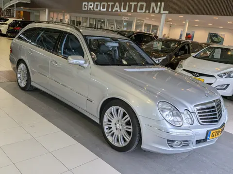 Mercedes-Benz E-Klasse Estate 200 Kompressor Classic Automaat Airco, Cruise Control, Trekhaak, Stuur