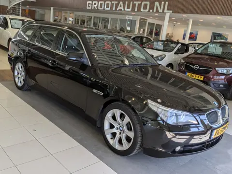 BMW 5 Serie Touring 525i Automaat Airco, Cruise Control, Trekhaak, Stuurbekrachtiging