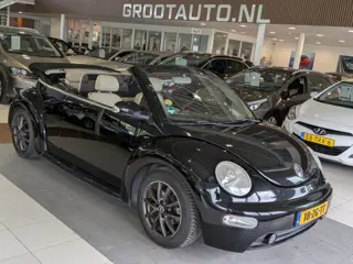 Volkswagen New Beetle Cabriolet 2.0 Airco, Leder, Stuurbekrachtiging